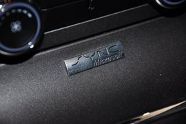 2012款福特野马V6