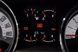 2012款福特野马V6