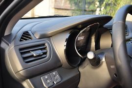 2012款起亚K2两厢1.6L