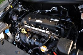 2012款起亚K2两厢1.6L