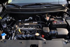 2012款起亚K2两厢1.6L