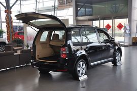 2011款大众途安1.4TSI