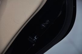2011款大众途安1.4TSI