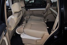 2011款大众途安1.4TSI