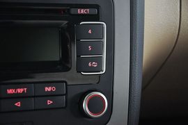 2011款大众途安1.4TSI