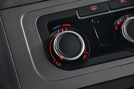 2011款大众途安1.4TSI