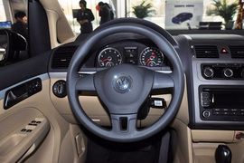 2011款大众途安1.4TSI