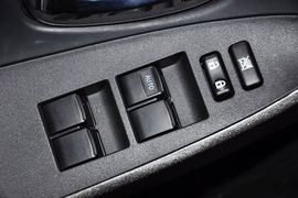 2011款丰田RAV4