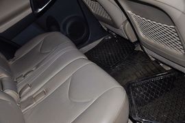 2011款丰田RAV4