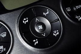 2011款丰田RAV4