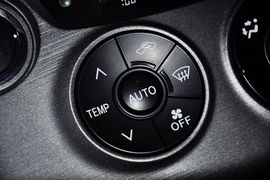 2011款丰田RAV4