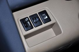 2011款丰田RAV4