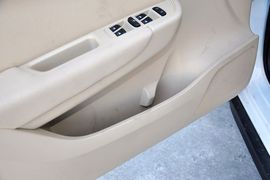 2012款中华V5