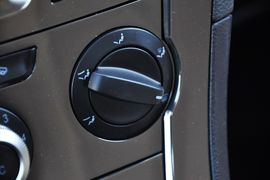 2012款中华V5