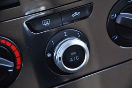 2012款中华V5