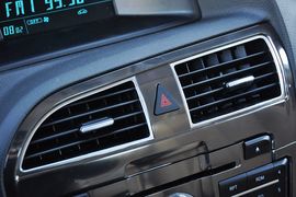 2012款中华V5
