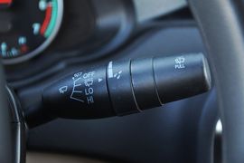 2012款中华V5