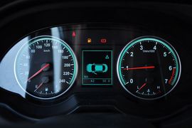 2012款中华V5