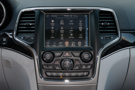 2017款Jeep大切诺基