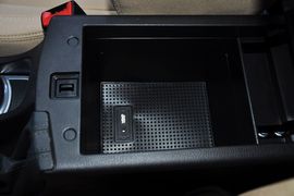 2012款中华V5