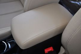 2012款中华V5