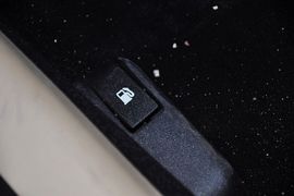 2012款中华V5