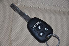 2012款中华V5