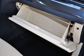 2012款中华V5