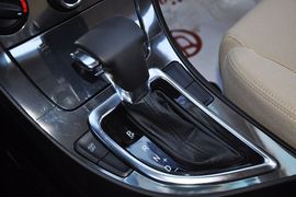 2012款中华V5