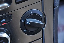 2012款中华V5
