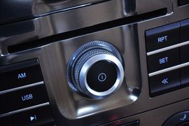 2012款中华V5