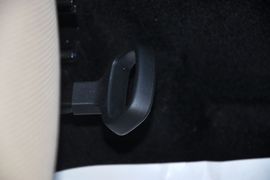 2012款中华V5