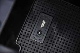 2012款中华V5