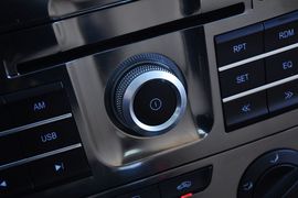 2012款中华V5