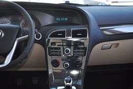 2012款中华V5