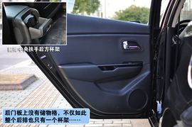 2012款起亚K2两厢1.6L