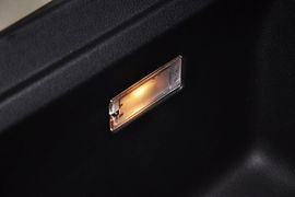 2012款东风悦达起亚K2两厢1.4GLS手动版