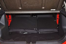 2012款东风悦达起亚K2两厢1.4GLS手动版