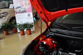 2012款东风悦达起亚K2两厢1.4GLS手动版