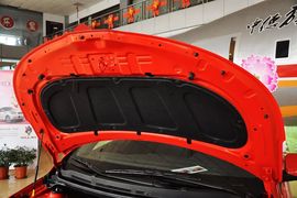 2012款东风悦达起亚K2两厢1.4GLS手动版