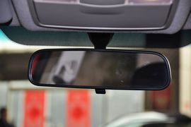 2012款东风悦达起亚K2两厢1.4GLS手动版