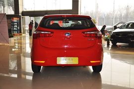 2012款东风悦达起亚K2两厢1.4GLS手动版