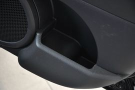 2012款Jeep吉普指南者2.0L运动型