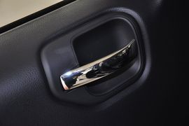 2012款Jeep吉普指南者2.0L运动型