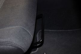 2012款Jeep吉普指南者2.0L运动型
