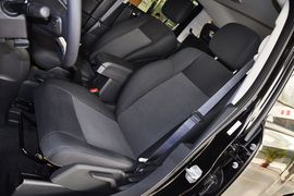 2012款Jeep吉普指南者2.0L运动型