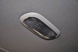 2012款Jeep吉普指南者2.0L运动型