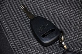 2012款Jeep吉普指南者2.0L运动型