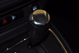 2012款Jeep吉普指南者2.0L运动型