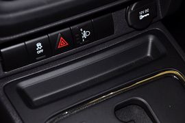 2012款Jeep吉普指南者2.0L运动型